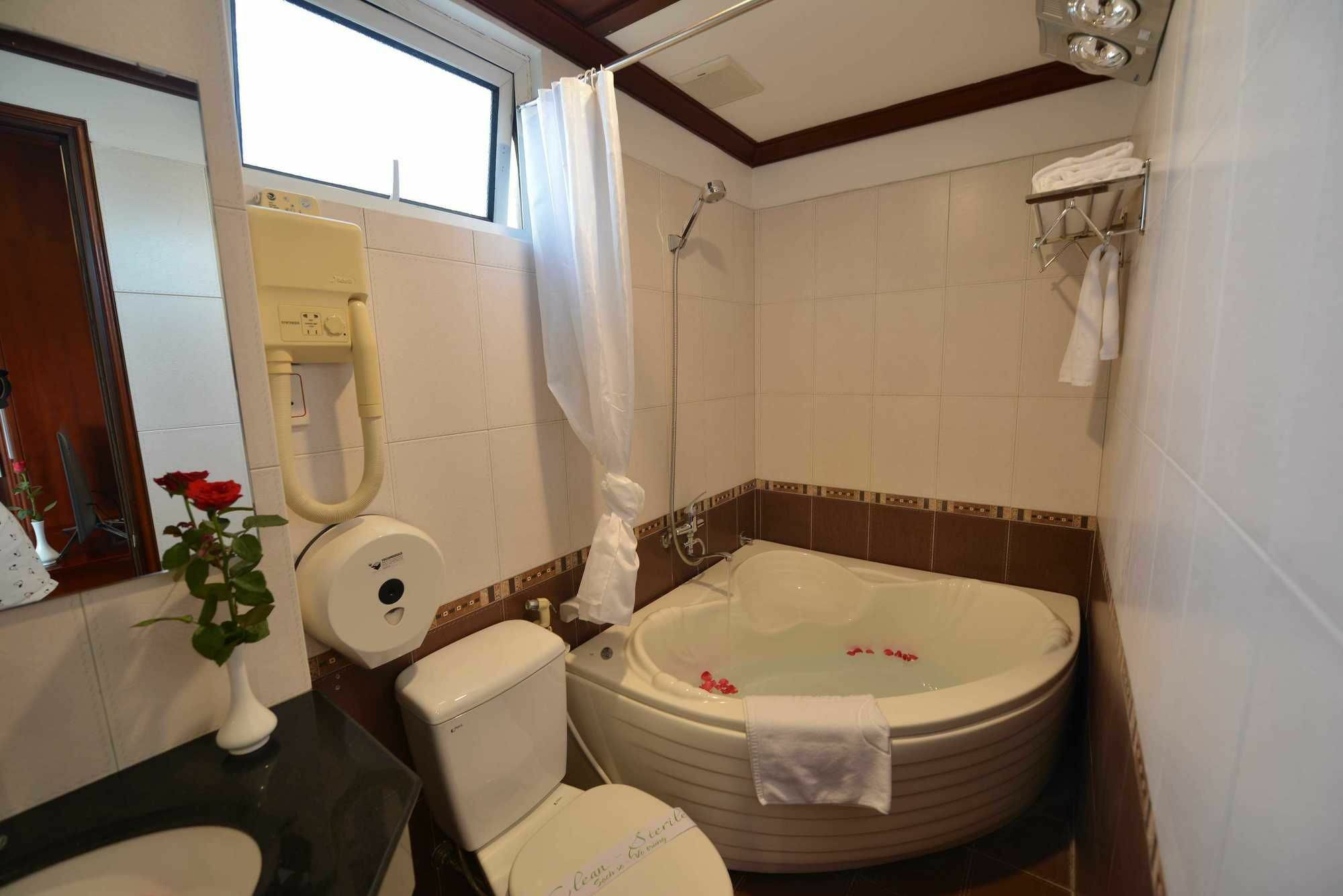 Blue Hanoi Inn Legend Hotel Luaran gambar