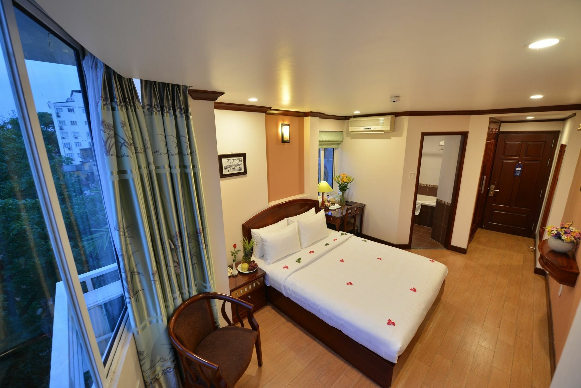 Blue Hanoi Inn Legend Hotel Luaran gambar